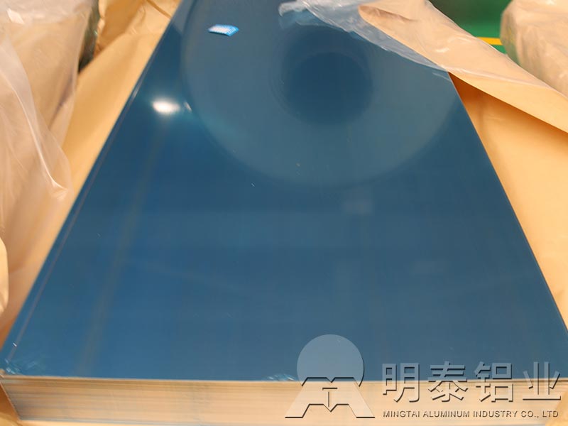 车厢用铝板厂家_5系铝合金硬度高、耐磨损，受到货车全铝车厢亲赖